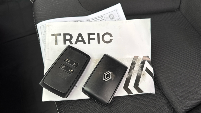 Renault Trafic Swb Diesel SL30 Blue dCi 150 Extra Sport [Safety] Van